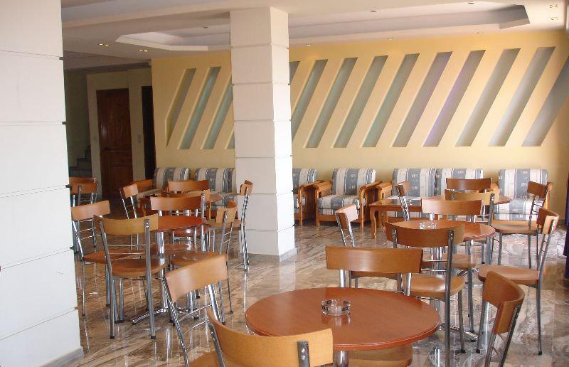 De La Hotel 2*
